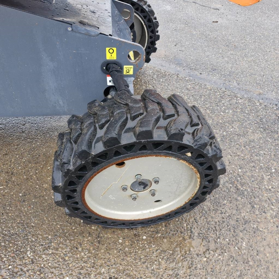 Plataforma articulada Manitou MAN GO12: foto 16