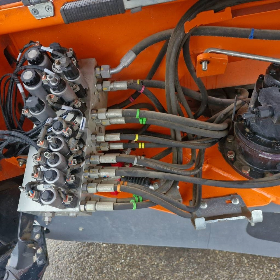 Plataforma articulada Manitou MAN GO12: foto 18