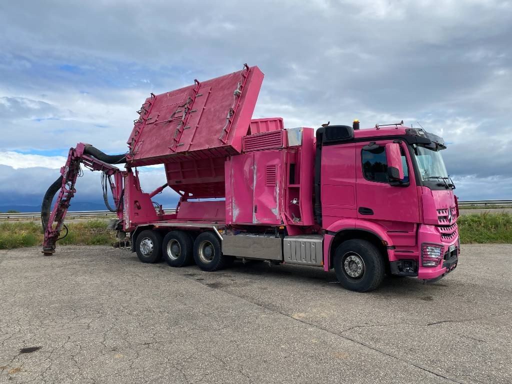 Mercedes-Benz ACTROS 3251/RSP ESE6-RD8000 endommagée - Limpieza de alcantarillado: foto 5 Mercedes-Benz ACTROS 3251/RSP ESE6-RD8000 endommagée - Limpieza de alcantarillado: foto 5