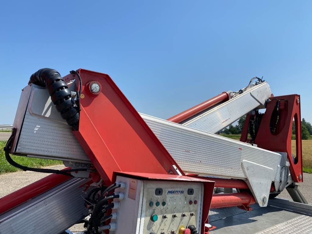 Camión con plataforma elevadora Multitel Nacelle Multitel MX 200 A réviser: foto 26 Camión con plataforma elevadora Multitel Nacelle Multitel MX 200 A réviser: foto 26