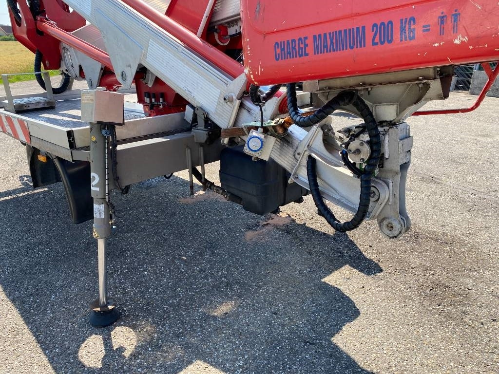 Camión con plataforma elevadora Multitel Nacelle Multitel MX 200 A réviser: foto 20 Camión con plataforma elevadora Multitel Nacelle Multitel MX 200 A réviser: foto 20