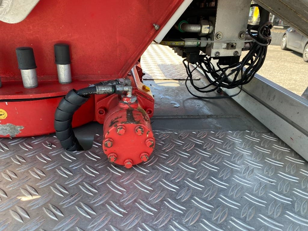 Camión con plataforma elevadora Multitel Nacelle Multitel MX 200 A réviser: foto 50 Camión con plataforma elevadora Multitel Nacelle Multitel MX 200 A réviser: foto 50