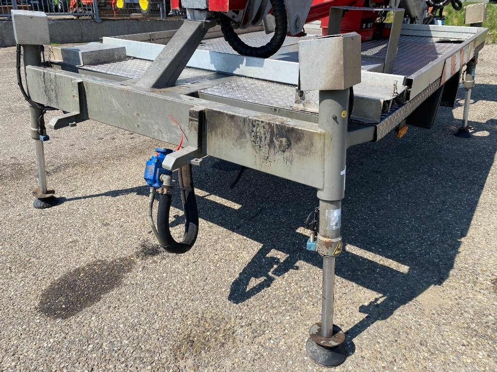 Camión con plataforma elevadora Multitel Nacelle Multitel MX 200 A réviser: foto 12 Camión con plataforma elevadora Multitel Nacelle Multitel MX 200 A réviser: foto 12