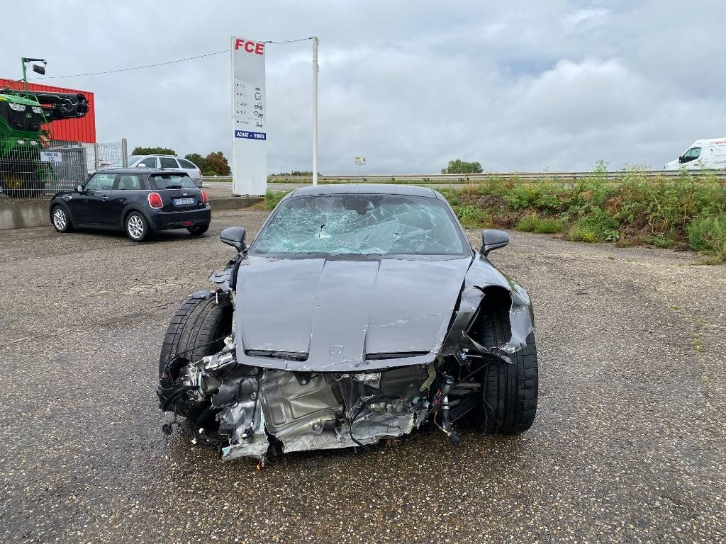 Porsche 911/ 992 - 4.0i GT3 Pack Touring 1er Main - Coche: foto 3 Porsche 911/ 992 - 4.0i GT3 Pack Touring 1er Main - Coche: foto 3