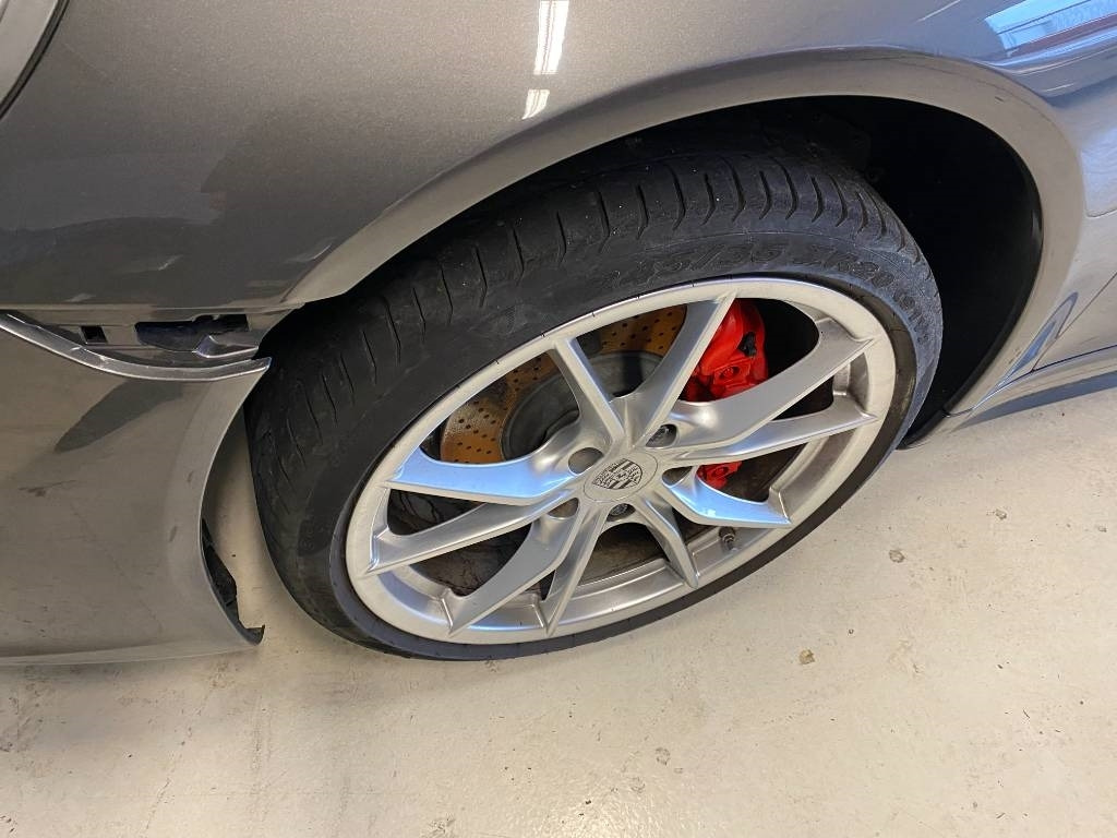 Coche Porsche 911 CARRERA 4 TARGA (991) 3.0i 370 PDK7 endommagée: foto 16 Coche Porsche 911 CARRERA 4 TARGA (991) 3.0i 370 PDK7 endommagée: foto 16