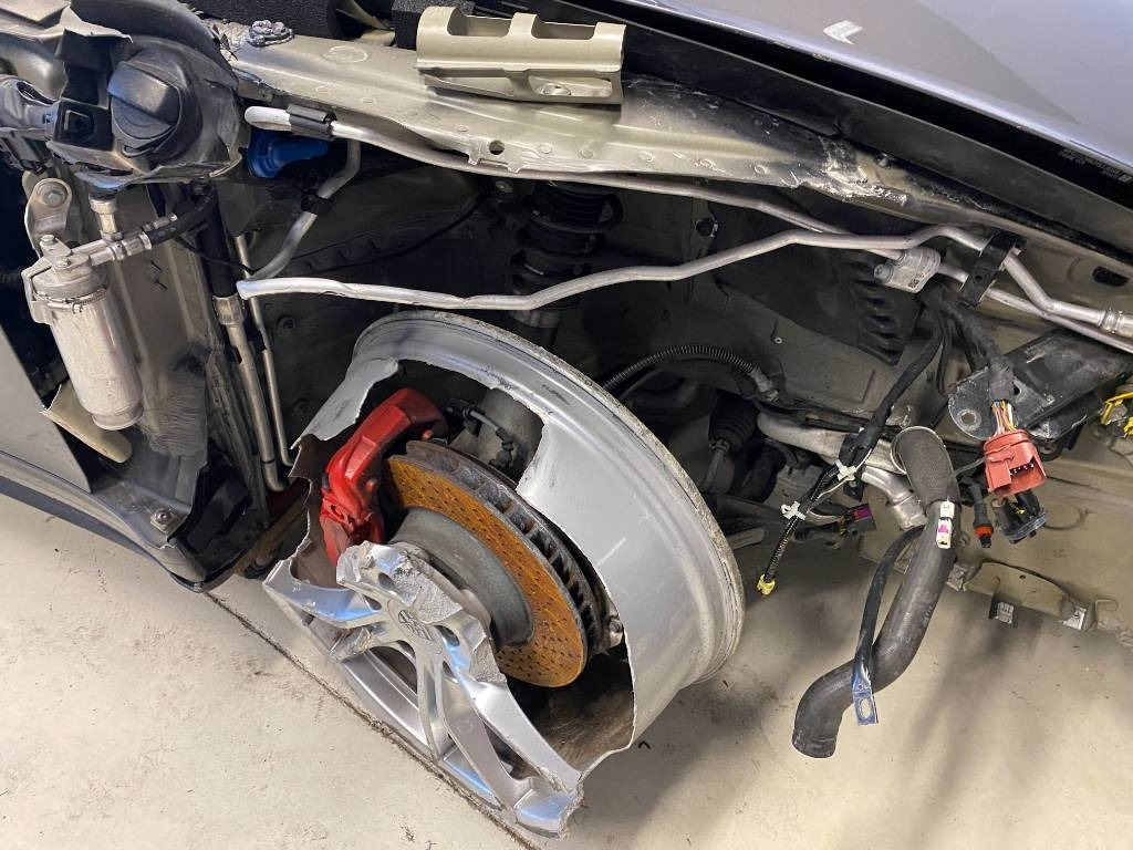 Coche Porsche 911 CARRERA 4 TARGA (991) 3.0i 370 PDK7 endommagée: foto 39 Coche Porsche 911 CARRERA 4 TARGA (991) 3.0i 370 PDK7 endommagée: foto 39