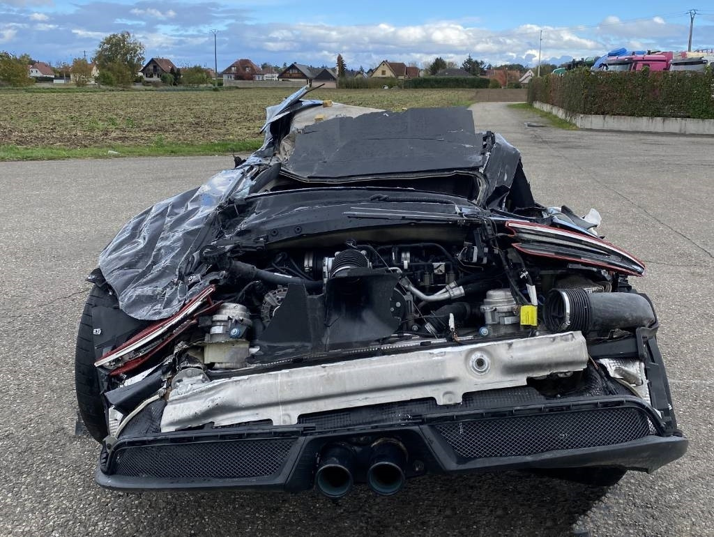 Porsche 911 GT3 RS (991) 4.0i 520 PDK7 Pack WEISSACH/RS - Coche: foto 5 Porsche 911 GT3 RS (991) 4.0i 520 PDK7 Pack WEISSACH/RS - Coche: foto 5