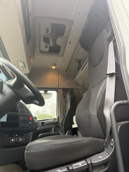 Iveco S-WAY 460 - Cabeza tractora: foto 3 Iveco S-WAY 460 - Cabeza tractora: foto 3