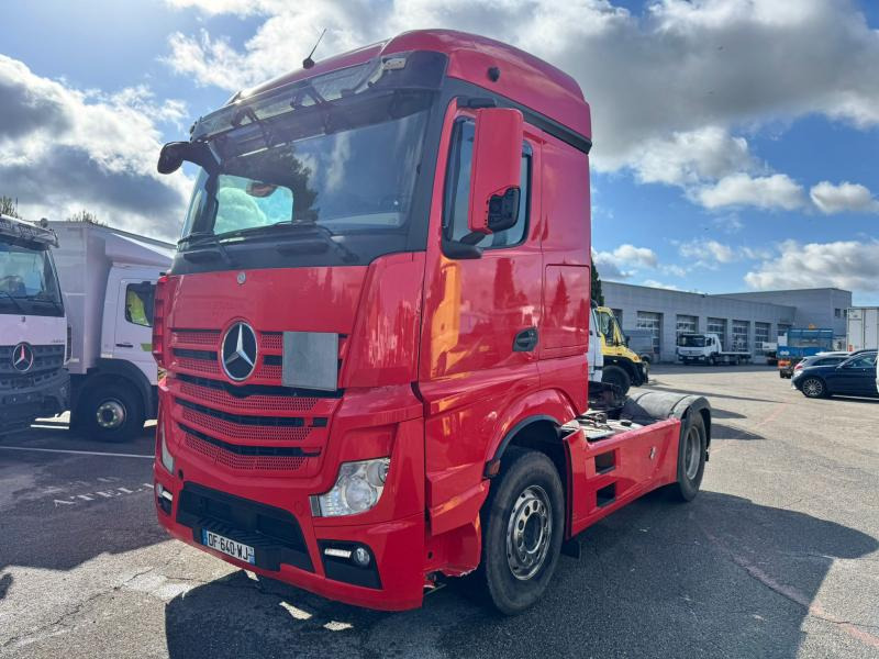 Mercedes Actros 1846 - Cabeza tractora: foto 1 Mercedes Actros 1846 - Cabeza tractora: foto 1