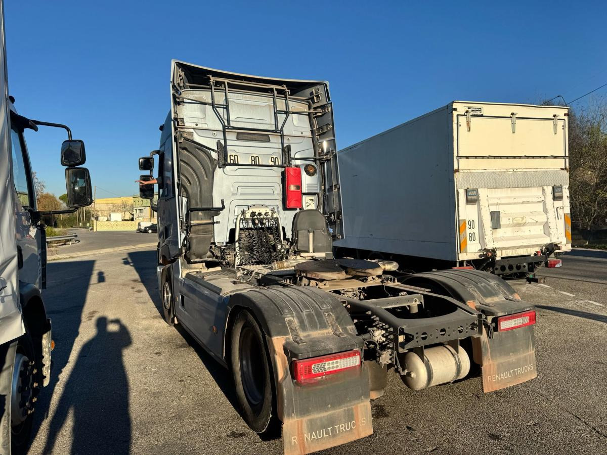 Renault T 480 - Cabeza tractora: foto 4 Renault T 480 - Cabeza tractora: foto 4