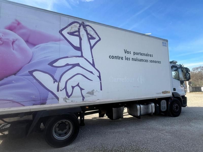 Iveco ML160E - Frigorífico camión: foto 5 Iveco ML160E - Frigorífico camión: foto 5