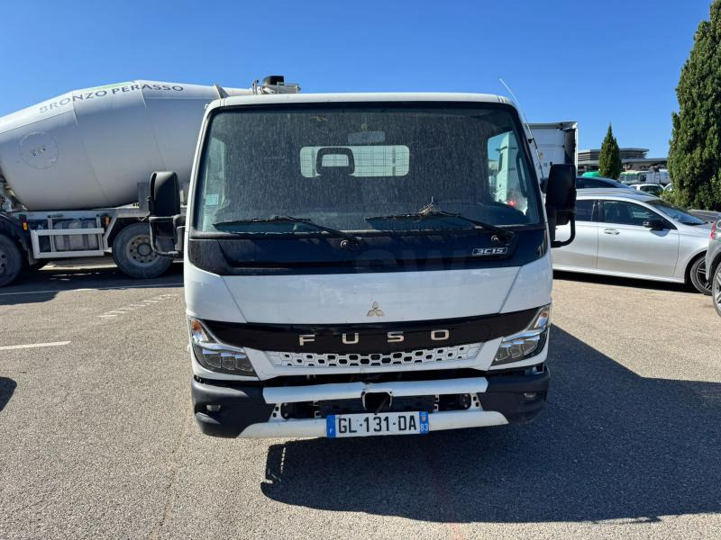 Mitsubishi Fuso Canter 3C15 - Volquete furgoneta: foto 2 Mitsubishi Fuso Canter 3C15 - Volquete furgoneta: foto 2
