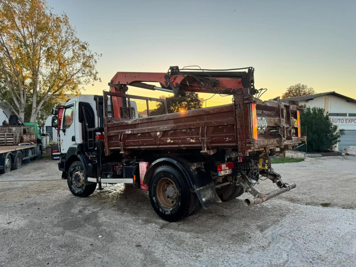 Renault Kerax 410 DXI - Volquete camión: foto 4 Renault Kerax 410 DXI - Volquete camión: foto 4