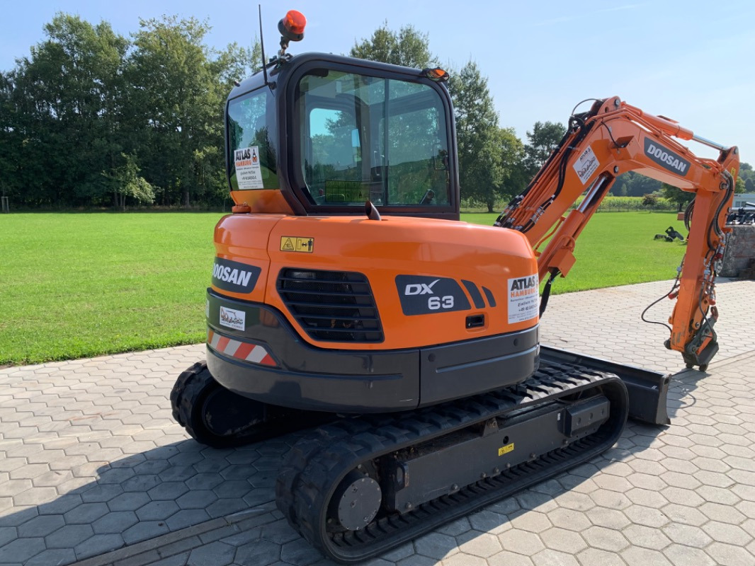 Doosan DX63-3 - Miniexcavadora: foto 2 Doosan DX63-3 - Miniexcavadora: foto 2