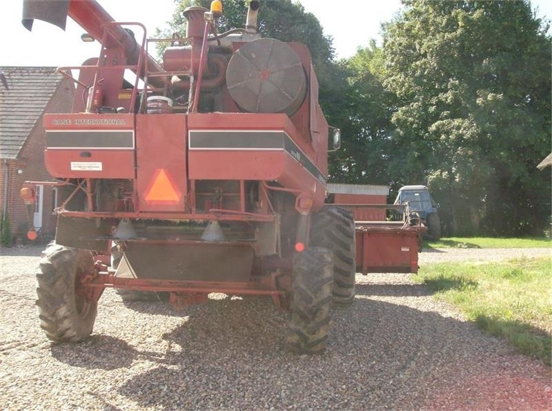 Case IH 1680 E 22 fod skærebord og ekstra bredde hjul - Cosechadora de granos: foto 4 Case IH 1680 E 22 fod skærebord og ekstra bredde hjul - Cosechadora de granos: foto 4