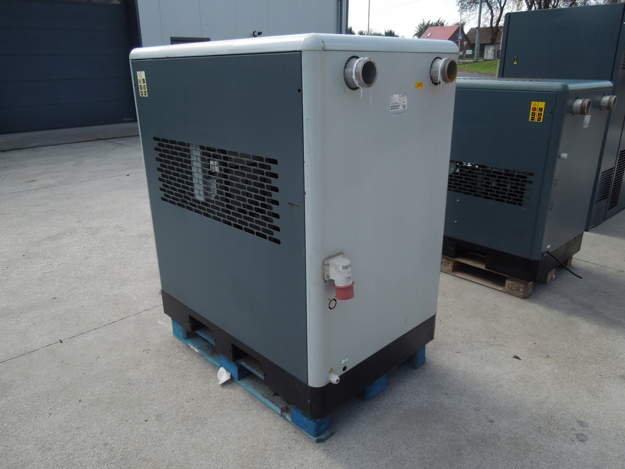 ATLAS COPCO FD410 - Compresor de aire: foto 2 ATLAS COPCO FD410 - Compresor de aire: foto 2