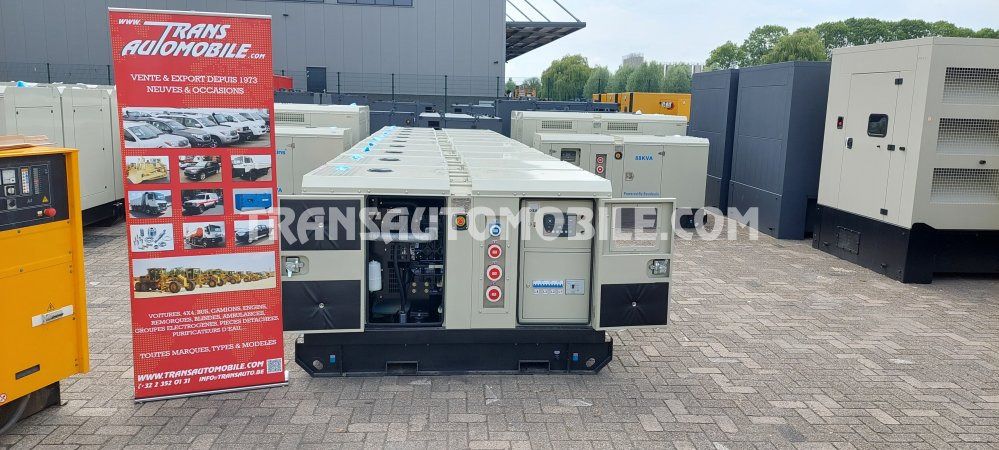 Perkins 22 KVA TURBO DIESEL - EXPORT OUT EU - Generador industriale: foto 3 Perkins 22 KVA TURBO DIESEL - EXPORT OUT EU - Generador industriale: foto 3