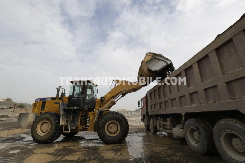 SEM 660D WHEEL LOADER 6T 9.7L TURBO DIESEL - EXPORT OUT EU - Cargadora de ruedas: foto 4 SEM 660D WHEEL LOADER 6T 9.7L TURBO DIESEL - EXPORT OUT EU - Cargadora de ruedas: foto 4