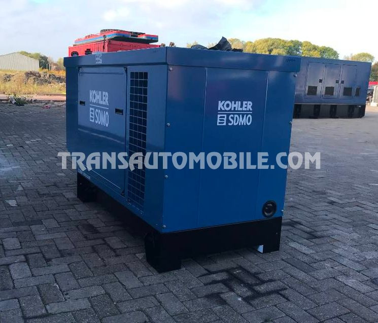 Sdmo 33 KVA 7.5L DIESEL - EXPORT OUT EU - Generador industriale: foto 1 Sdmo 33 KVA 7.5L DIESEL - EXPORT OUT EU - Generador industriale: foto 1