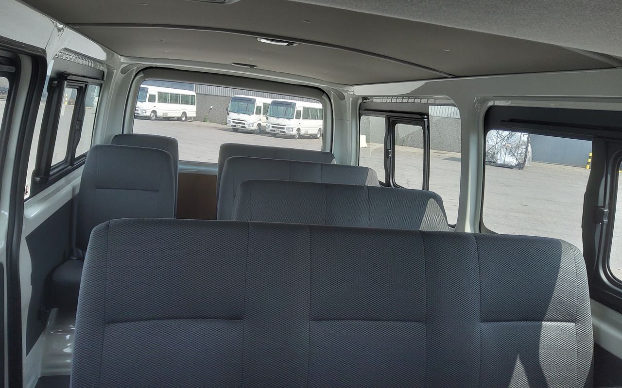 Minibús, Furgoneta de pasajeros nuevo Toyota Hiace STANDARD ROOF 2.5L Diesel Manual: foto 11 Minibús, Furgoneta de pasajeros nuevo Toyota Hiace STANDARD ROOF 2.5L Diesel Manual: foto 11