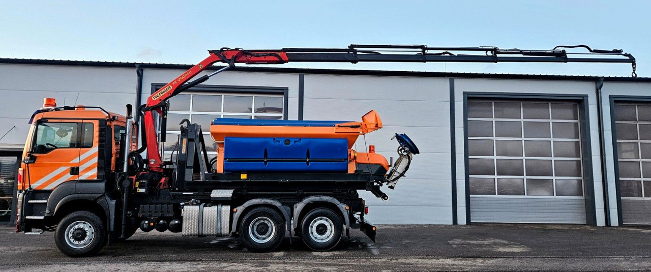 MAN TGS 28.400 6x4-4 BL Palfinger PK12002 Kran Euro5 - Volquete camión, Camión grúa: foto 3 MAN TGS 28.400 6x4-4 BL Palfinger PK12002 Kran Euro5 - Volquete camión, Camión grúa: foto 3