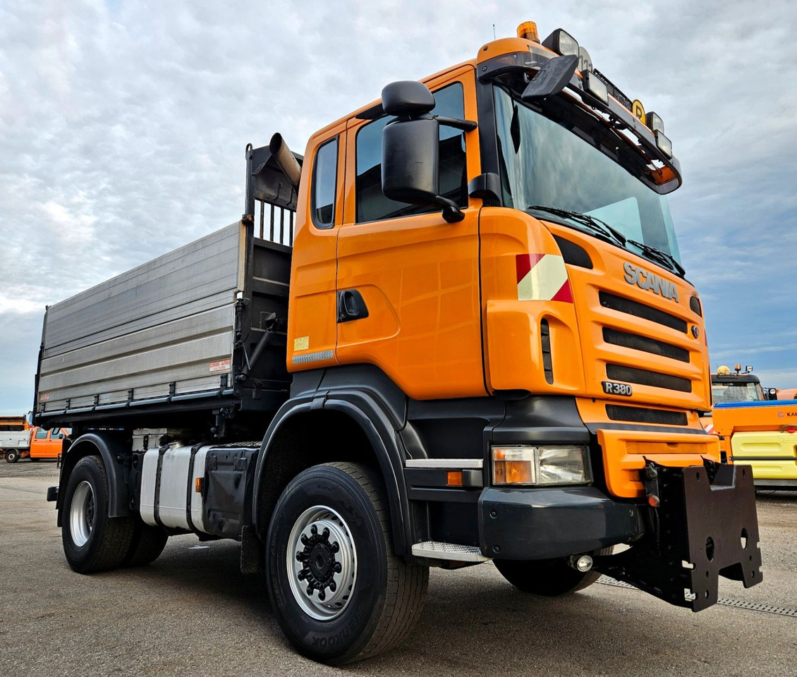 Scania R380 4x4 Winterdienst Euro4 - Volquete camión: foto 1 Scania R380 4x4 Winterdienst Euro4 - Volquete camión: foto 1