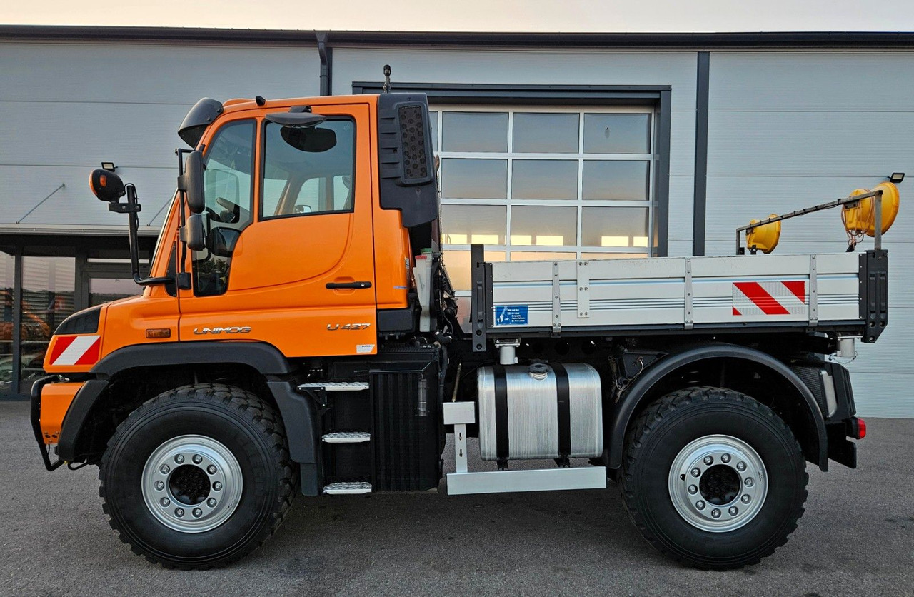 Unimog U427 UGE Euro6 VarioPilot Hydrostat - Volquete camión: foto 2 Unimog U427 UGE Euro6 VarioPilot Hydrostat - Volquete camión: foto 2