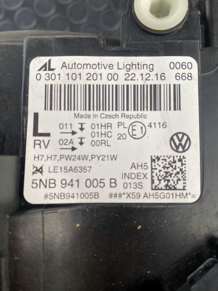 Fari Alogeni VW Tiguan - Faro delantero: foto 4 Fari Alogeni VW Tiguan - Faro delantero: foto 4