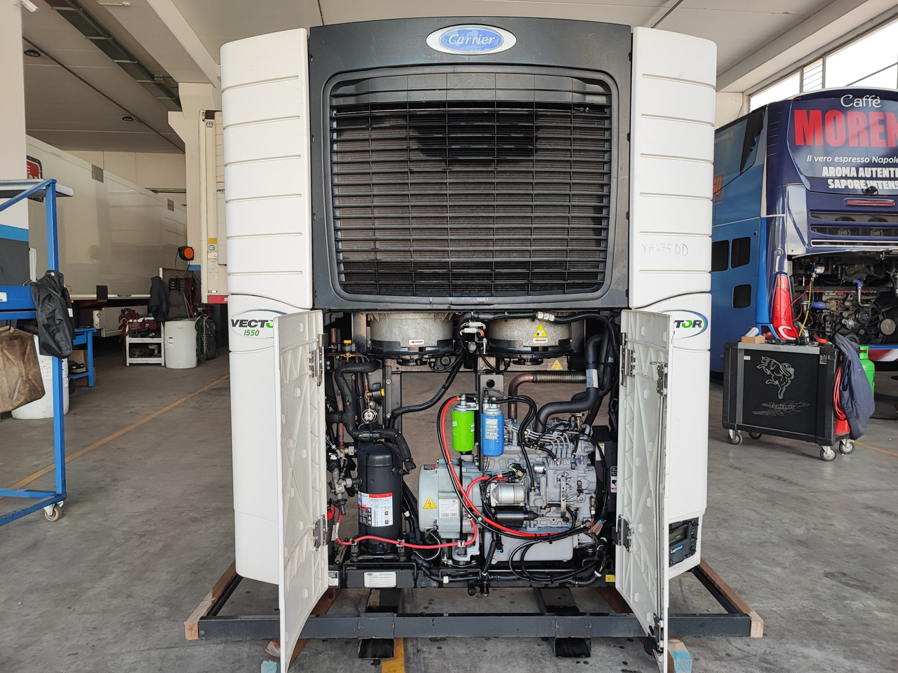 Motore Frigo Carrier Vector 1550 - Refrigerador: foto 2 Motore Frigo Carrier Vector 1550 - Refrigerador: foto 2