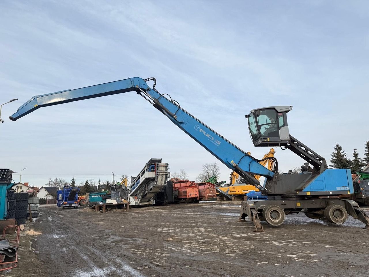 Fuchs MHL 350 F - Manipulador de materiales: foto 5 Fuchs MHL 350 F - Manipulador de materiales: foto 5