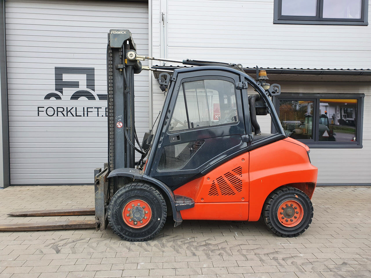 LINDE H50D-02/600 - Carretilla elevadora diésel: foto 2 LINDE H50D-02/600 - Carretilla elevadora diésel: foto 2
