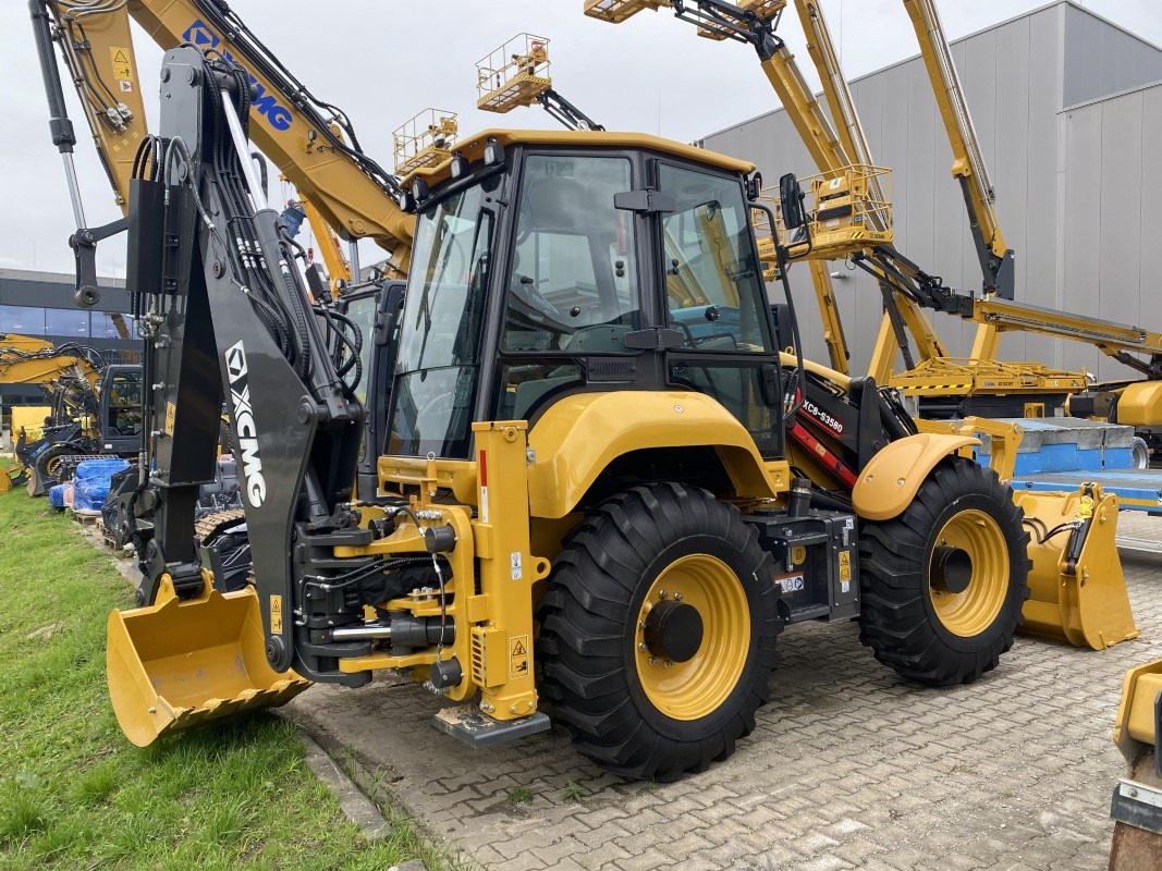 XCMG XC8-S3580 - Retroexcavadora: foto 2 XCMG XC8-S3580 - Retroexcavadora: foto 2