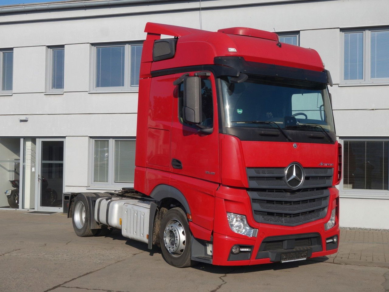 Mercedes-Benz Actros 1845 Lsnrl, Lowdeck, Standklima - Cabeza tractora: foto 3 Mercedes-Benz Actros 1845 Lsnrl, Lowdeck, Standklima - Cabeza tractora: foto 3