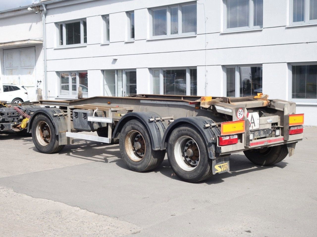 Diversen Svan TCH303, 3 Achsen, Liftachse, Scheibebremse - Remolque multilift/ Portacontenedores de cadenas: foto 3 Diversen Svan TCH303, 3 Achsen, Liftachse, Scheibebremse - Remolque multilift/ Portacontenedores de cadenas: foto 3