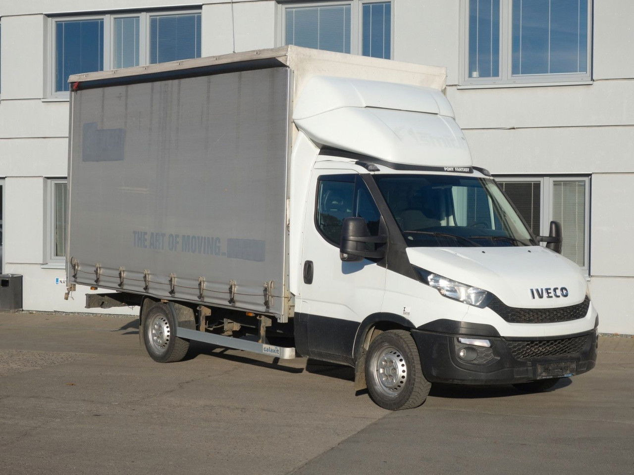 Iveco Daily 35 35S17, 8 europalet, 2-seiten schiebeplane - Furgoneta con caja de lona: foto 2 Iveco Daily 35 35S17, 8 europalet, 2-seiten schiebeplane - Furgoneta con caja de lona: foto 2