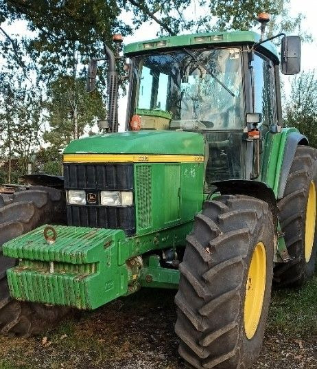 John Deere 6910 - Tractor: foto 1 John Deere 6910 - Tractor: foto 1
