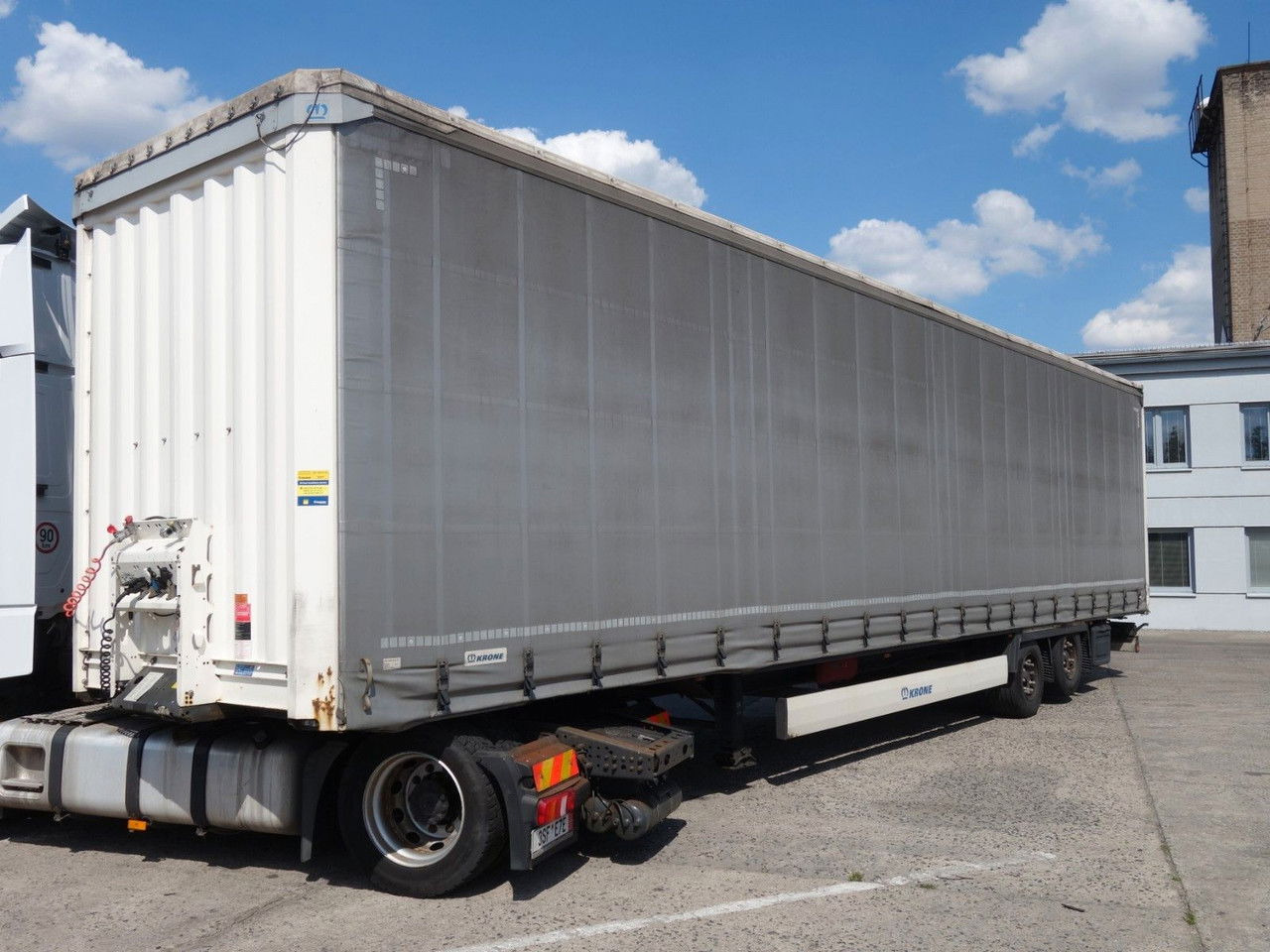 Krone SD Mega 2 Achse, 1 Liftachse, XL SD Mega 2 Achse, 1 Liftachse, XL - Semirremolque lona: foto 1 Krone SD Mega 2 Achse, 1 Liftachse, XL SD Mega 2 Achse, 1 Liftachse, XL - Semirremolque lona: foto 1