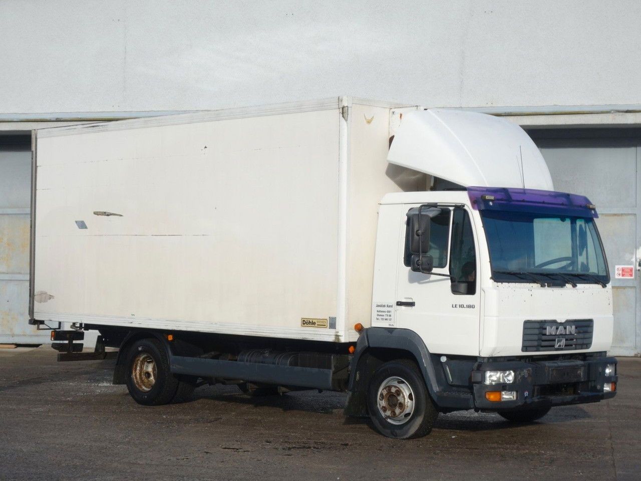 MAN 10.185 LLC Kühlkoffer Thermo King V 500 MAX - Frigorífico camión: foto 2 MAN 10.185 LLC Kühlkoffer Thermo King V 500 MAX - Frigorífico camión: foto 2