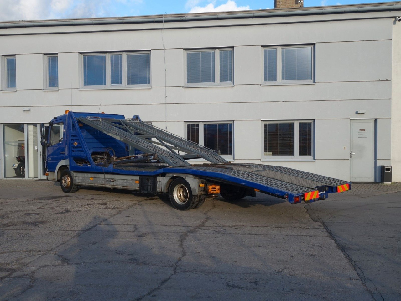 Mercedes-Benz Atego 815 für 2 PKW Mercedes-Benz Atego 815 für 2 PKW - Portavehículos camión: foto 5 Mercedes-Benz Atego 815 für 2 PKW Mercedes-Benz Atego 815 für 2 PKW - Portavehículos camión: foto 5