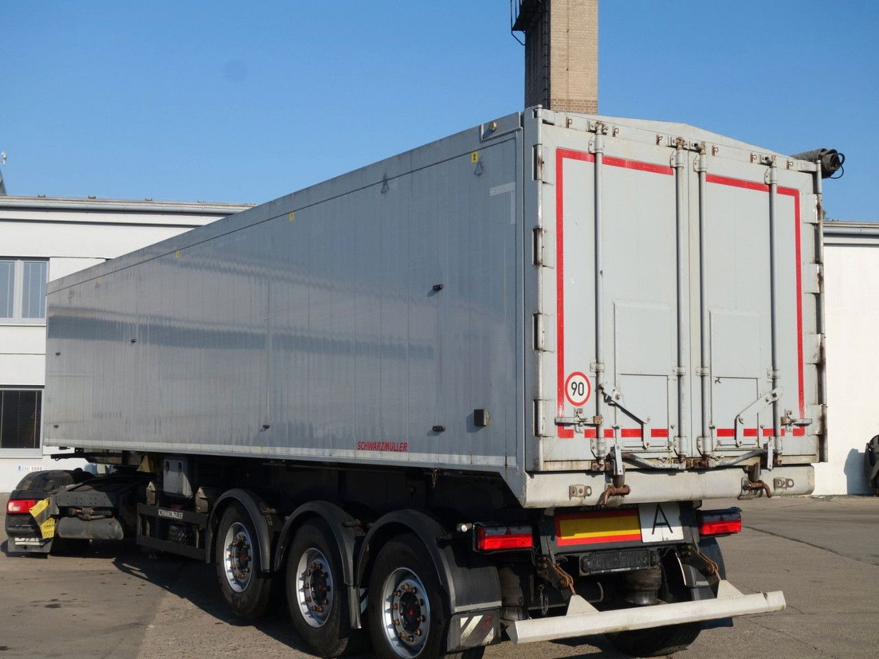 Schwarzmüller Alu Kipper, 50 cm3, Rollplane, Liftachse, SAF - Volquete semirremolque: foto 5 Schwarzmüller Alu Kipper, 50 cm3, Rollplane, Liftachse, SAF - Volquete semirremolque: foto 5