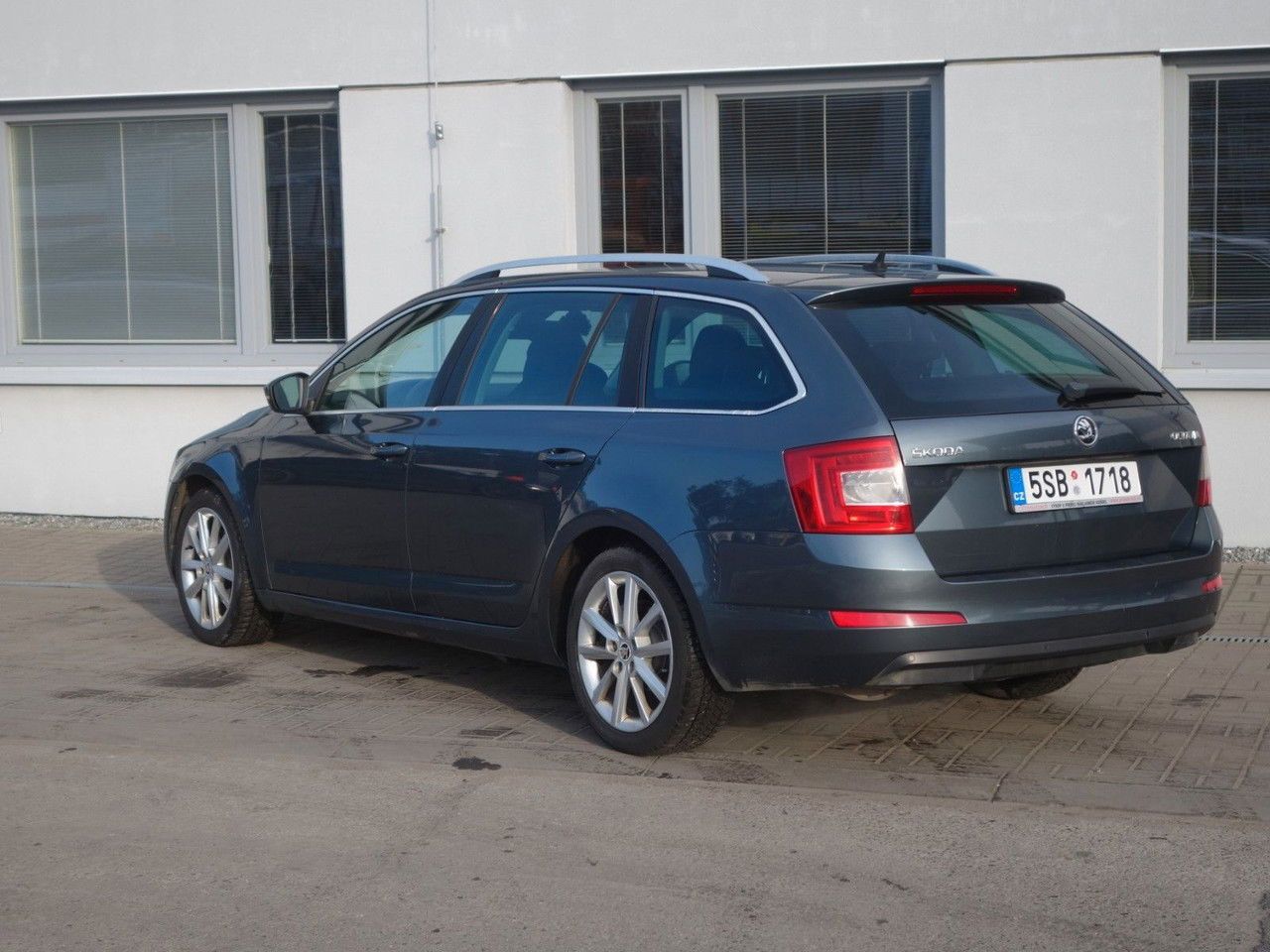Škoda Octavia Combi Sport Line, 2.0 TDi DSG, Webasto - Coche familiar: foto 4 Škoda Octavia Combi Sport Line, 2.0 TDi DSG, Webasto - Coche familiar: foto 4