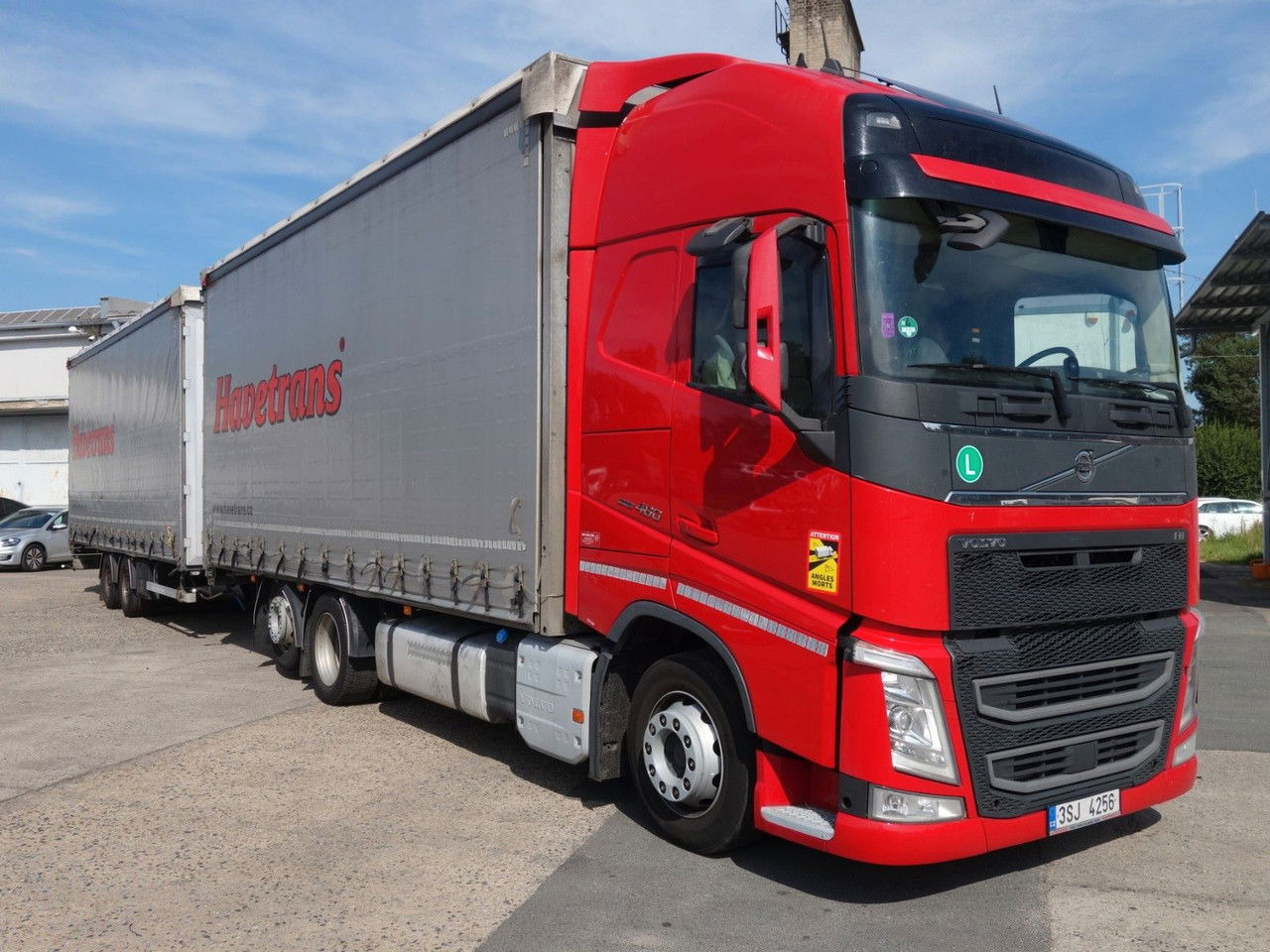Volvo FH 460 XL 6x2, 120 cbm, Durchfahren - Camión lona: foto 2 Volvo FH 460 XL 6x2, 120 cbm, Durchfahren - Camión lona: foto 2