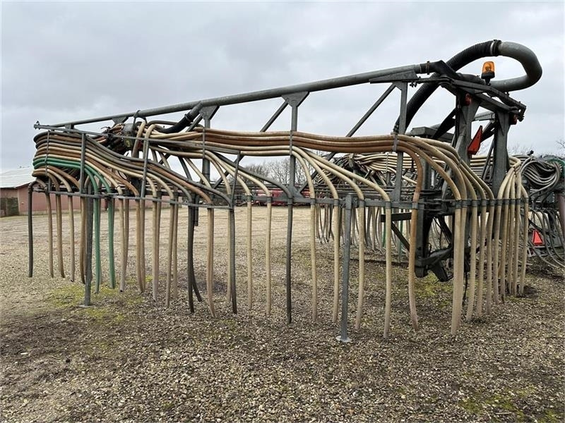 AP 24mtr slæbeslangebom m/2 fordeler - Cuba de purín: foto 1 AP 24mtr slæbeslangebom m/2 fordeler - Cuba de purín: foto 1