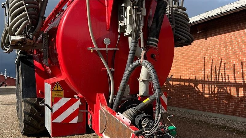 AP GV28 X-Line  - Cuba de purín: foto 2 AP GV28 X-Line  - Cuba de purín: foto 2