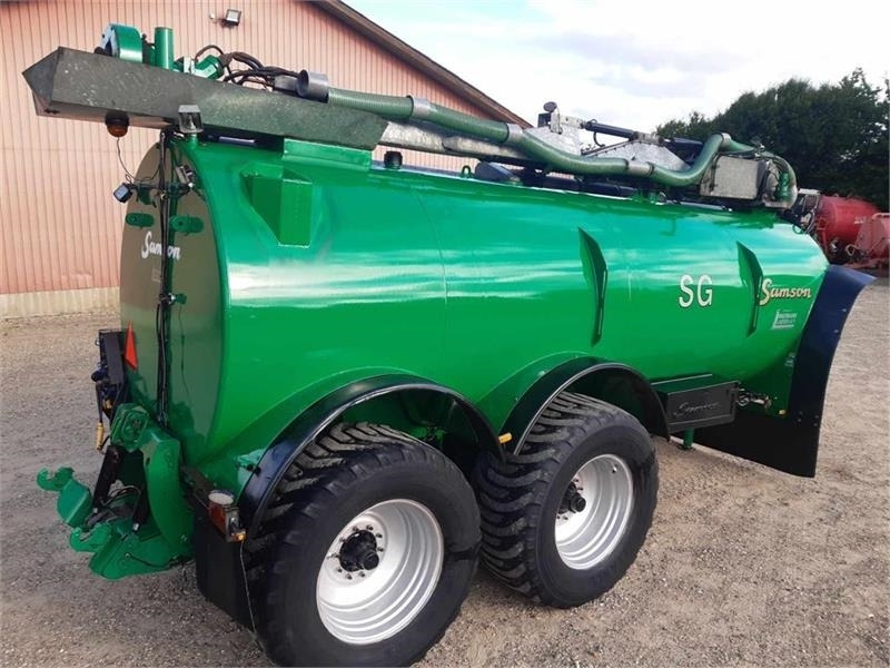 Samson SG 23 med udskydelig aksel - Cuba de purín: foto 3 Samson SG 23 med udskydelig aksel - Cuba de purín: foto 3