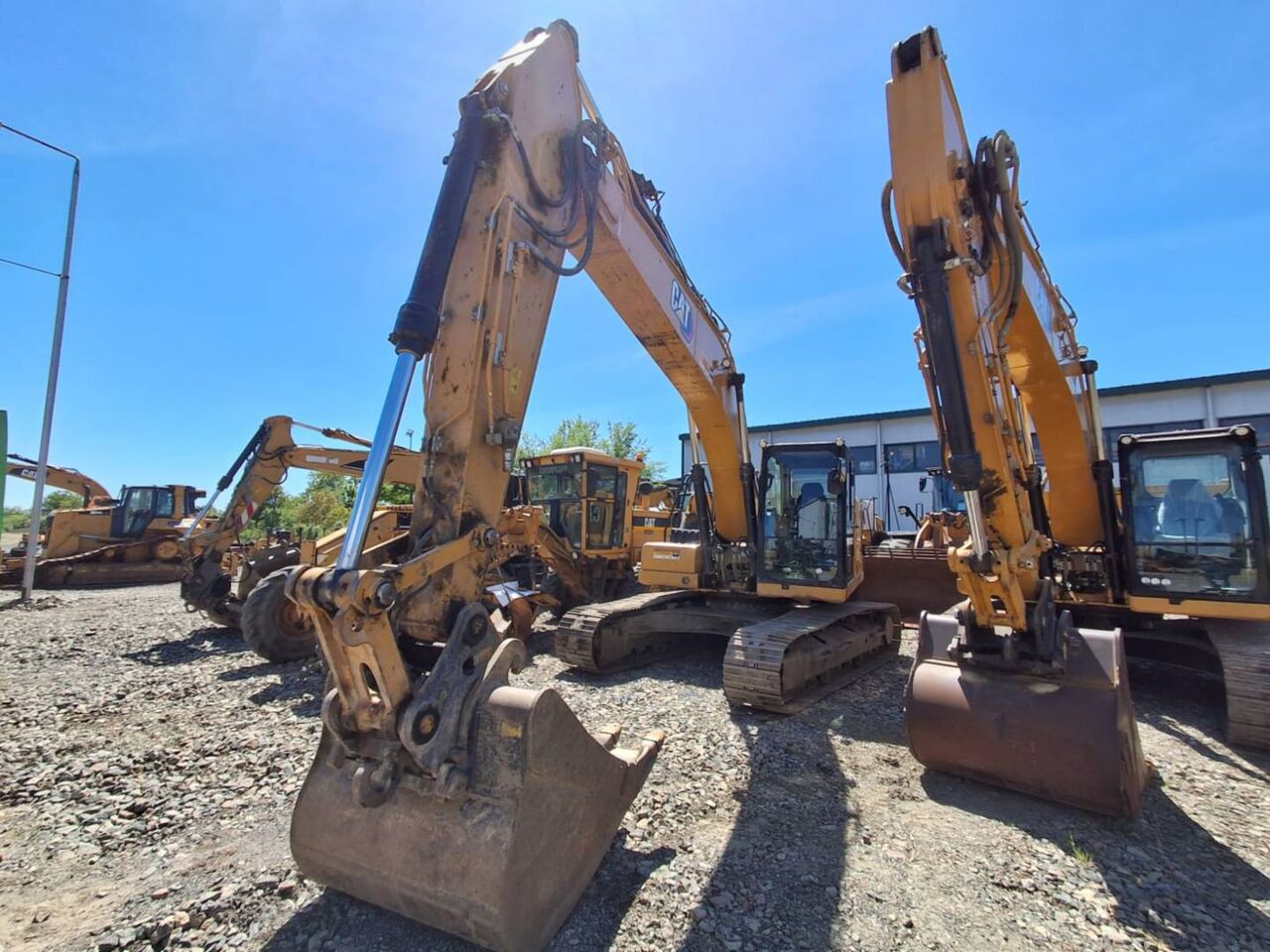 CAT 320-07GC - Excavadora de cadenas: foto 2 CAT 320-07GC - Excavadora de cadenas: foto 2