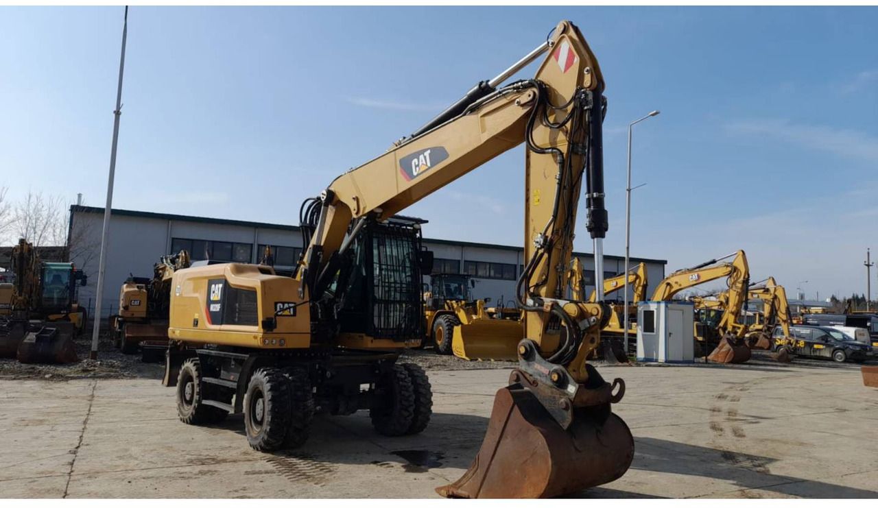 CAT M320F - Excavadora de ruedas: foto 2 CAT M320F - Excavadora de ruedas: foto 2