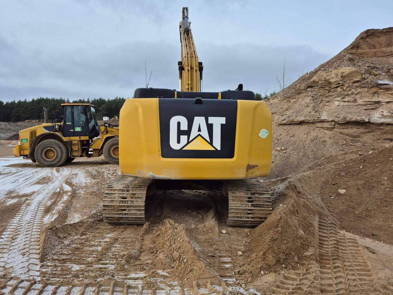 CAT 323FL - Excavadora de cadenas: foto 3 CAT 323FL - Excavadora de cadenas: foto 3
