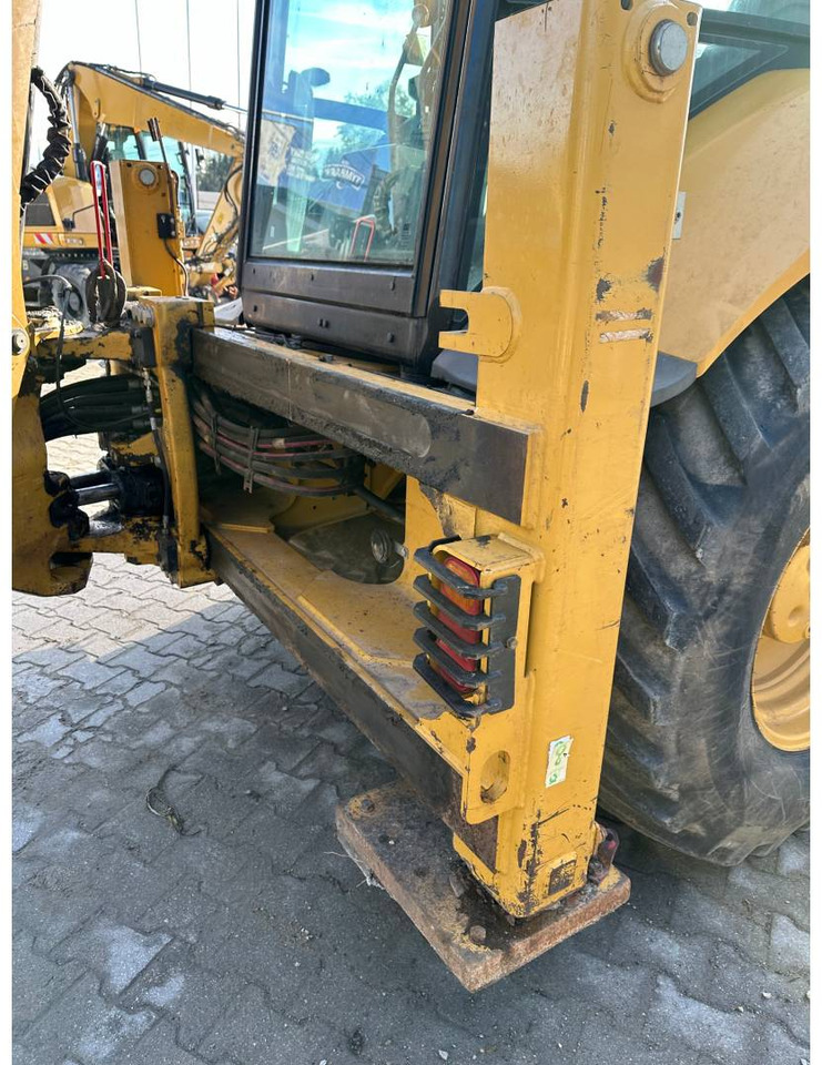 Retroexcavadora CAT 428F2: foto 25