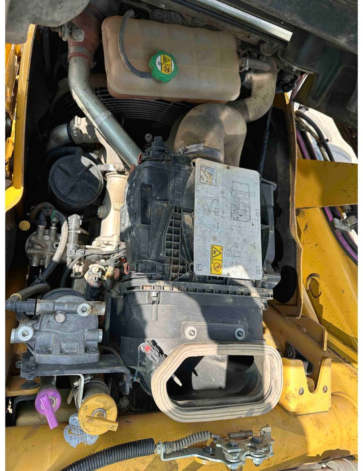 Retroexcavadora CAT 432F2: foto 7